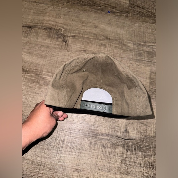 Salty Crew baseball cap snap back NEW DARK BROWN IN COLOR UNISEX NWOT - Picture 3 of 4